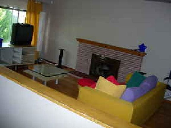 2nd image of 5010 Lorraine Ave