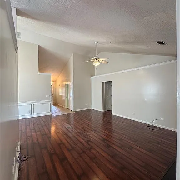 1840 Arborwood Dr — Photo 26