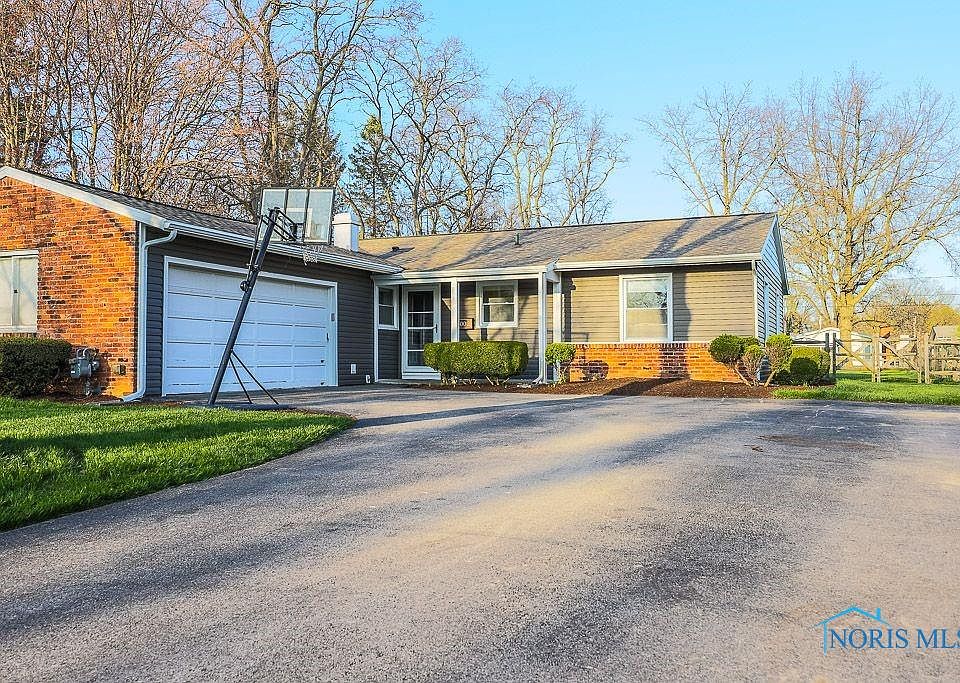 1st image of 6002 Granville Dr