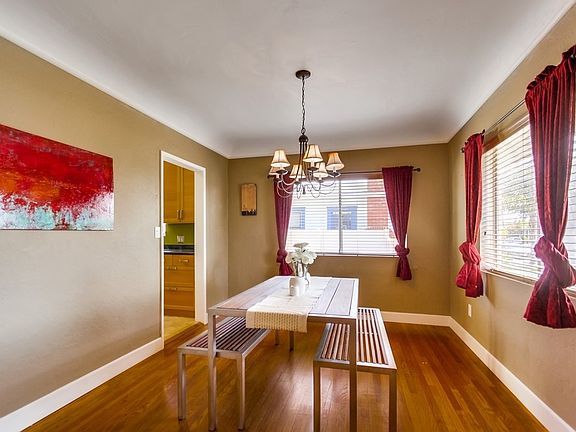 4th image of 4471 33rd St