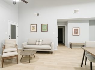 1300 Danbury Sq #A, Austin, TX 78723