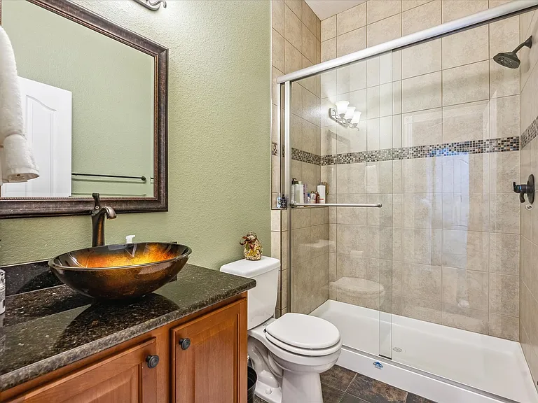 5984 W Hoover Ave — Photo 19