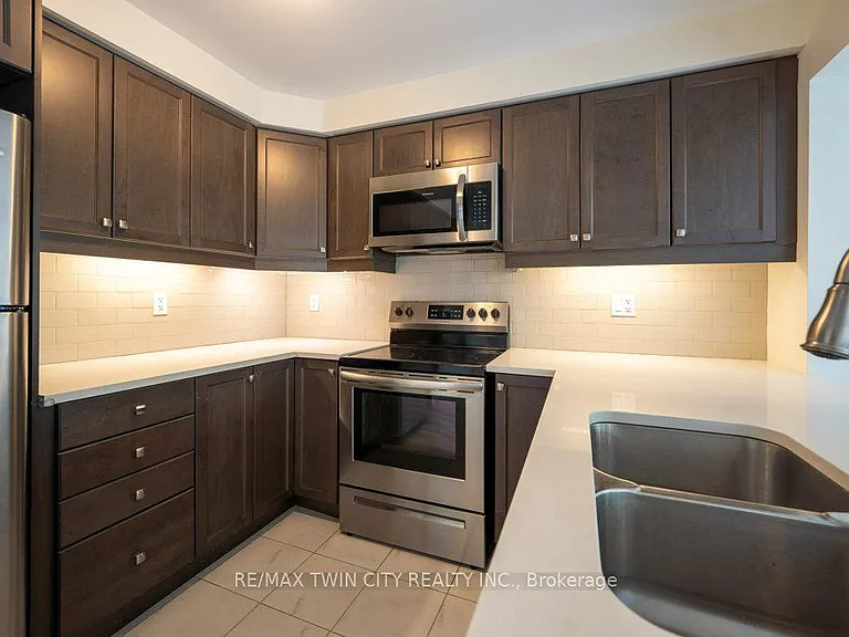 455 Guelph Ave #20 — Photo 11