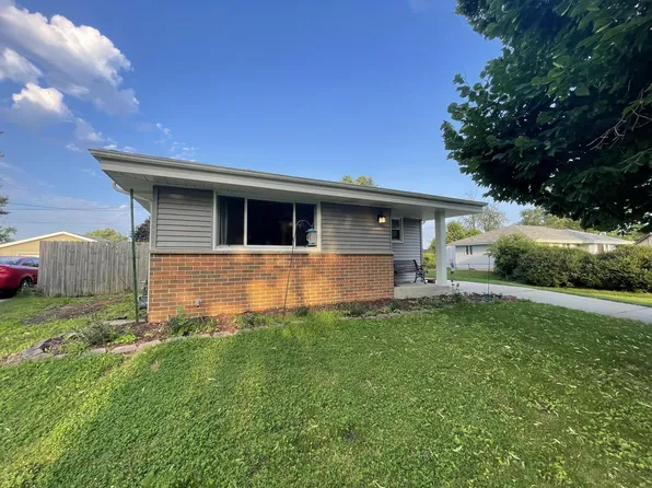 6913 Surrey LANE, Racine, WI 53402