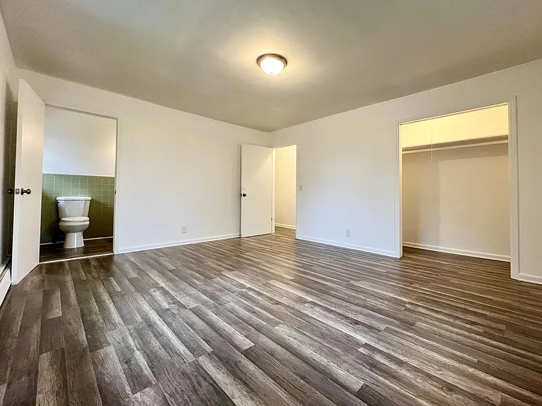 309 Ross St NE — Photo 3