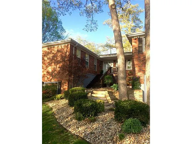 10845 Forest Circle Dr photo 1