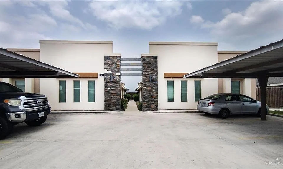 705 Cathedral Hl #1
