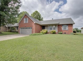 2168 Riverway Dr, Old Hickory, TN 37138