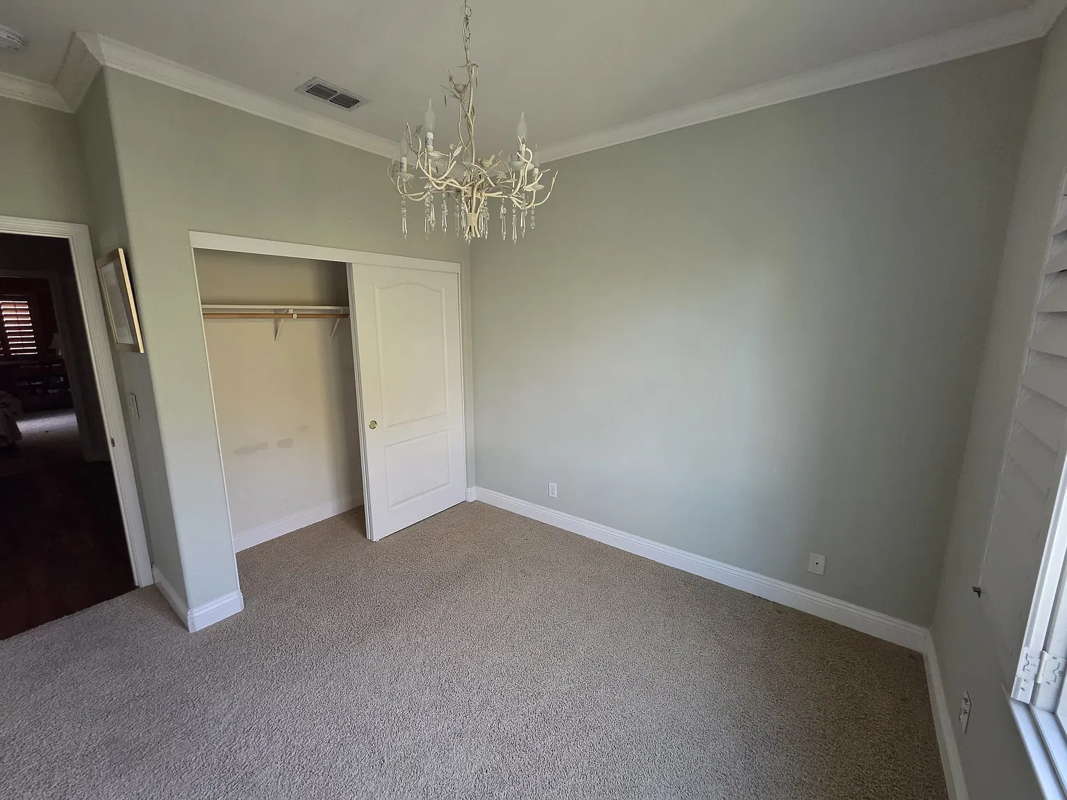 3 bed, 1484 sqft, $1,200 — Photo 2