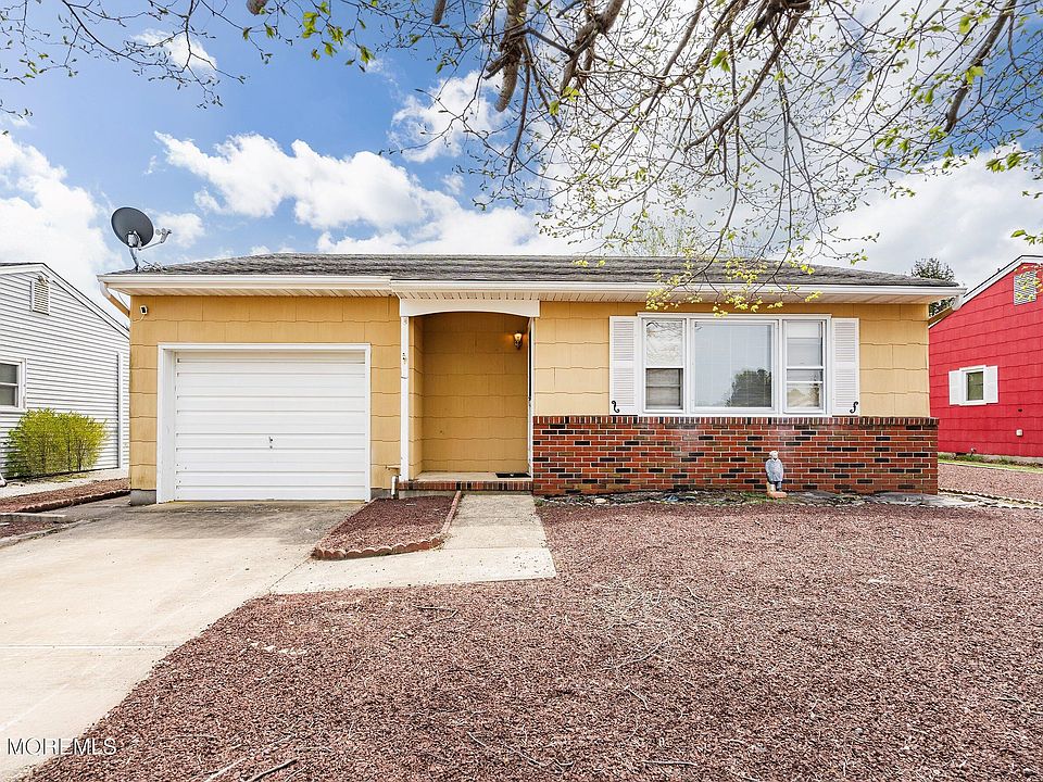 1st image of 233 Westbrook Drive