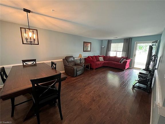 2nd image of 6302 Double Eagle Dr