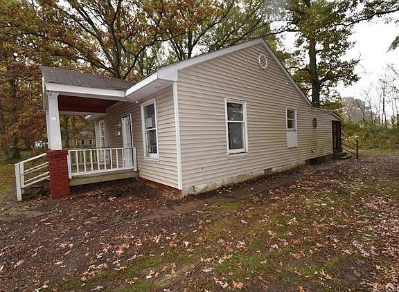5th image of 2500 Haden Ave