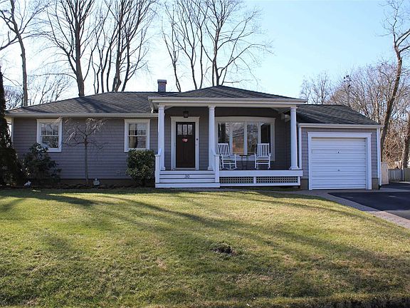 2nd image of 30 Hollo Dr