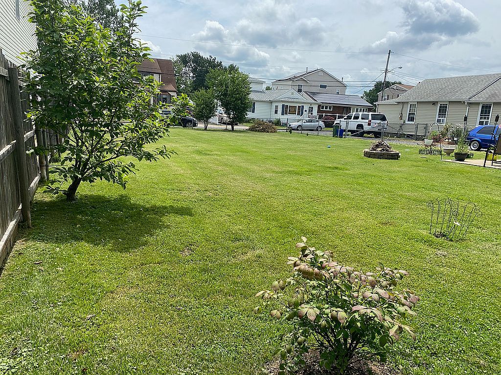 715 Park Ave, Union Beach, NJ 07735 Zillow