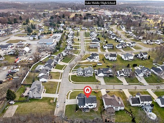 3rd image of 1405 Wisteria Ave SW