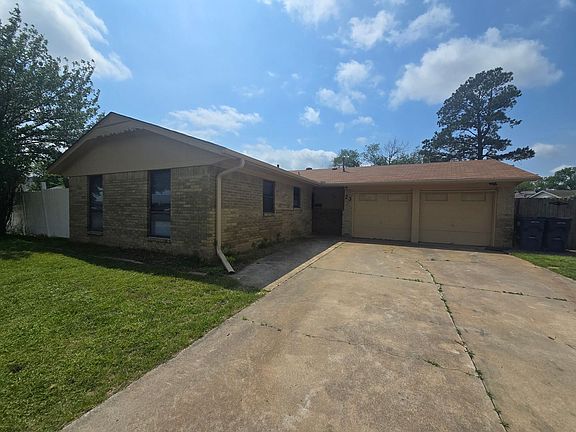 2nd image of 23 Arapaho Dr
