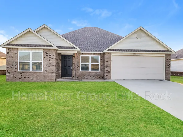 3821 Churchhill Dr, Jonesboro, AR 72404