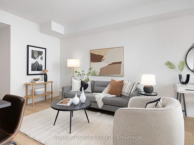 41 Dovercourt Rd #402 — Photo 4