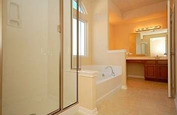 5th image of 3952 Wensledale Dr