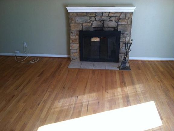 3rd image of 1214 I St
