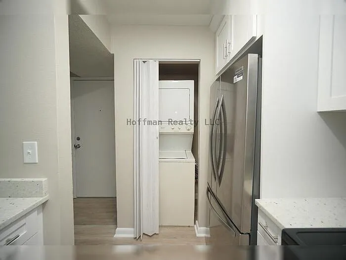 603 S Melville Ave #1 — Photo 5