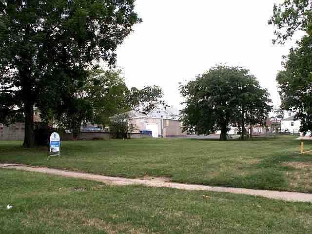 1st image of 416 N Broadway Ave Lot 7-11