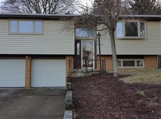 213 Bryan St, Evans City, PA