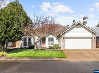 1089 Chardonnay Loop NE, Keizer, OR 97303
