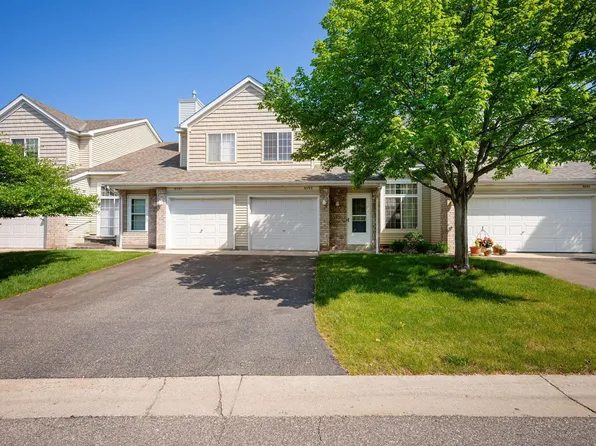 8599 Brinkley Ln #3, Inver Grove Heights, MN 55076