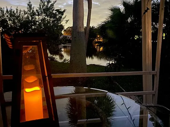 2311 SW 31st Ave, Hallandale Beach, FL 33009
