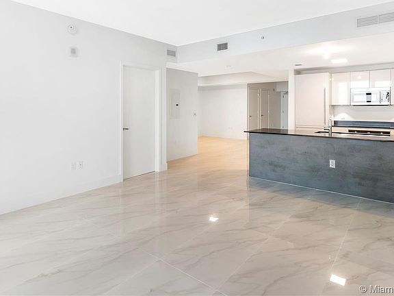 5th image of 1010 Brickell Ave Unit 2802