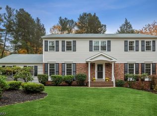 40 Knollwood Dr, Morristown, NJ