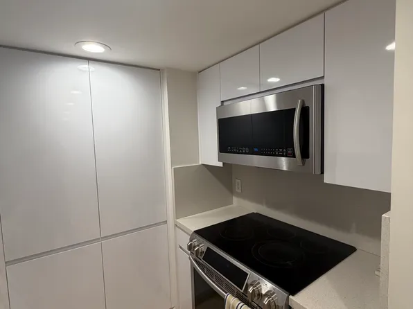 9801 Collins Ave, Bal Harbour, FL
