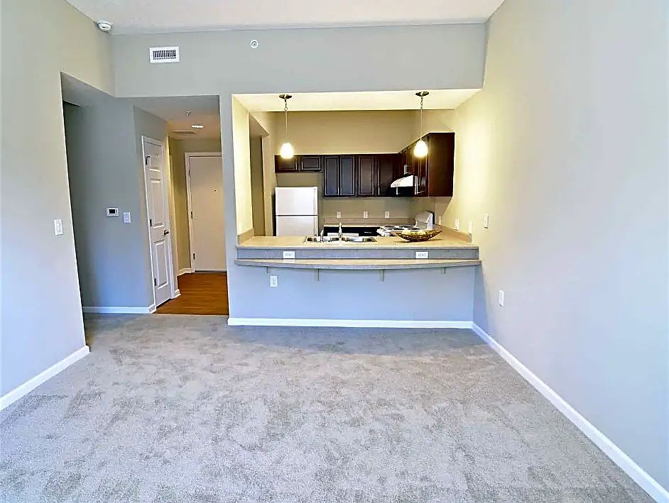 1st image of 4373 Ruston Ave #5041
