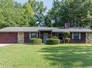 4 Buckthorn Dr, Newnan, GA 30265