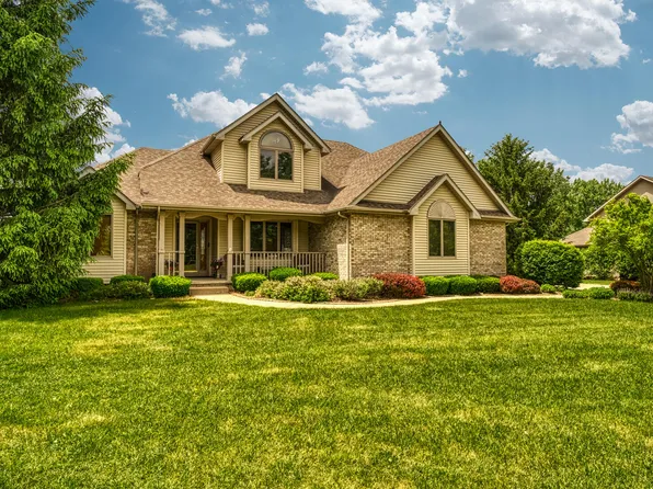 8486 Magnolia St, Saint John, IN 46373