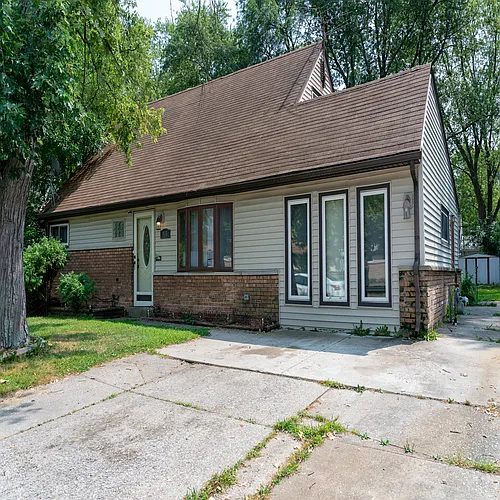 415 Winnebago St photo 1