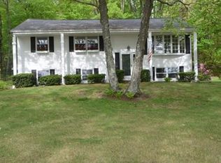 19 Marble Rd, Sutton, MA 01590