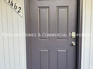 17462 SE Powell Blvd, Portland, OR 97236