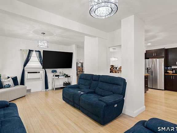 2nd image of 10 Addison Street