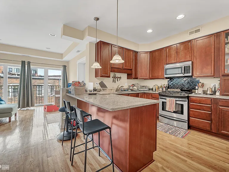 1524 W Birchwood Ave #2 — Photo 5