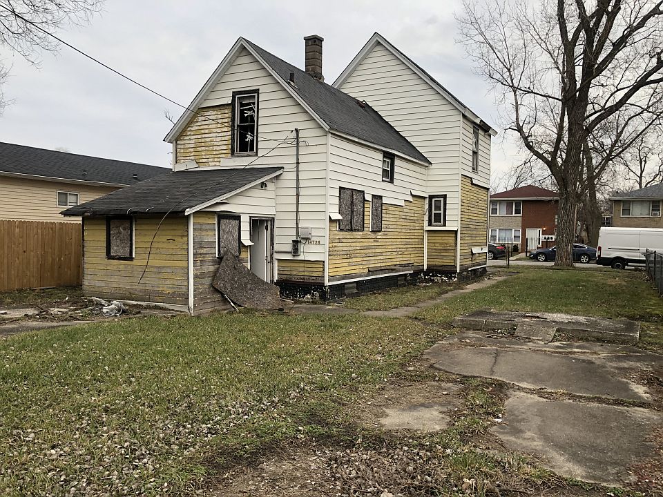 2nd image of 14728 Winchester Ave