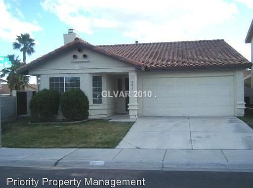 1st image of 8633 Toscana Ln