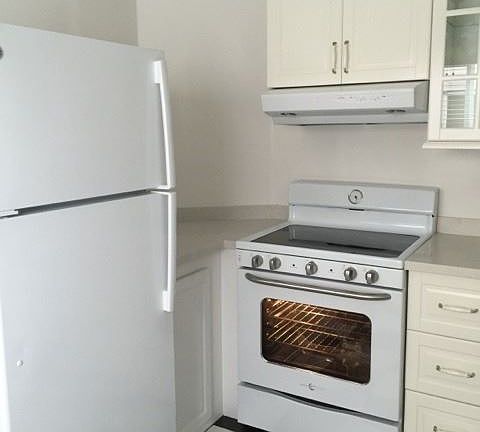 2nd image of 1822 N St APT 10