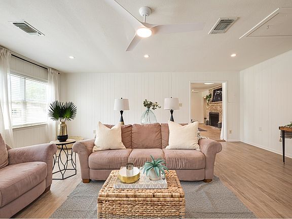5th image of 1512 Ocotilla Drive