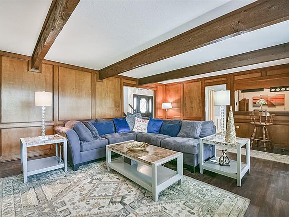 4th image of 109 White Oak Dr