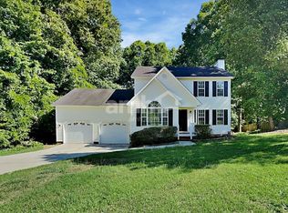 1613 Middle Ridge Dr, Willow Spring, NC 27592