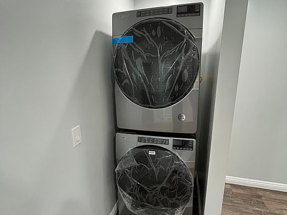 In-unit washer and dryer.