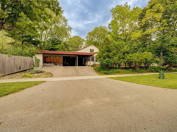 4th image of 125 S Cedar St