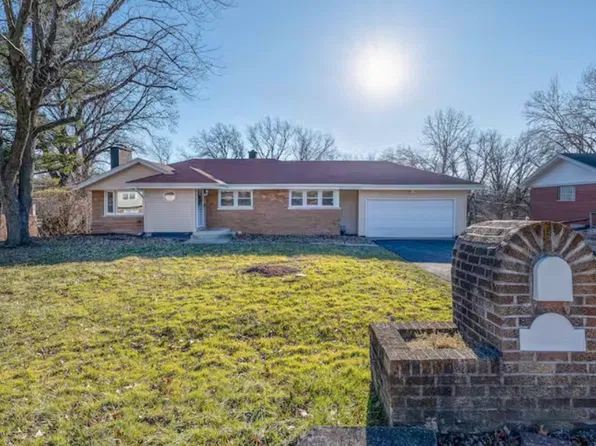 828 Exmoor Rd, Olympia Fields, IL 60461